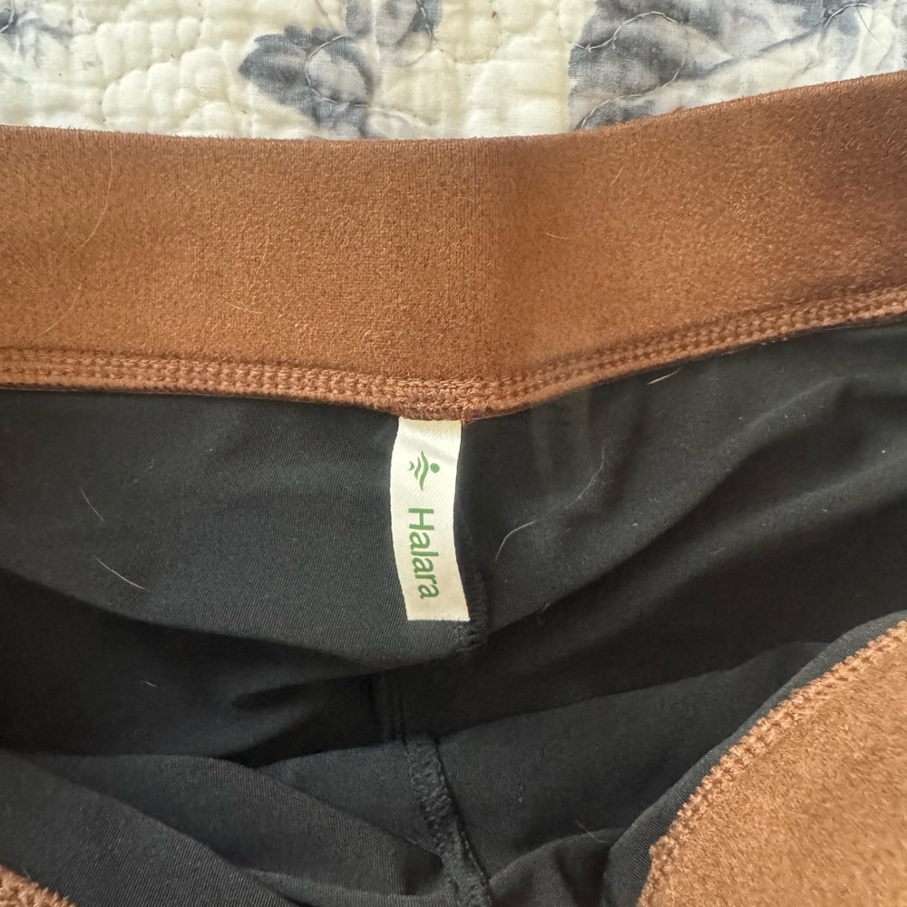 NWT Halara High Waisted 2-in-1 A Line Faux Suede Mini Skirt Skort Brown - Picture 4 of 9